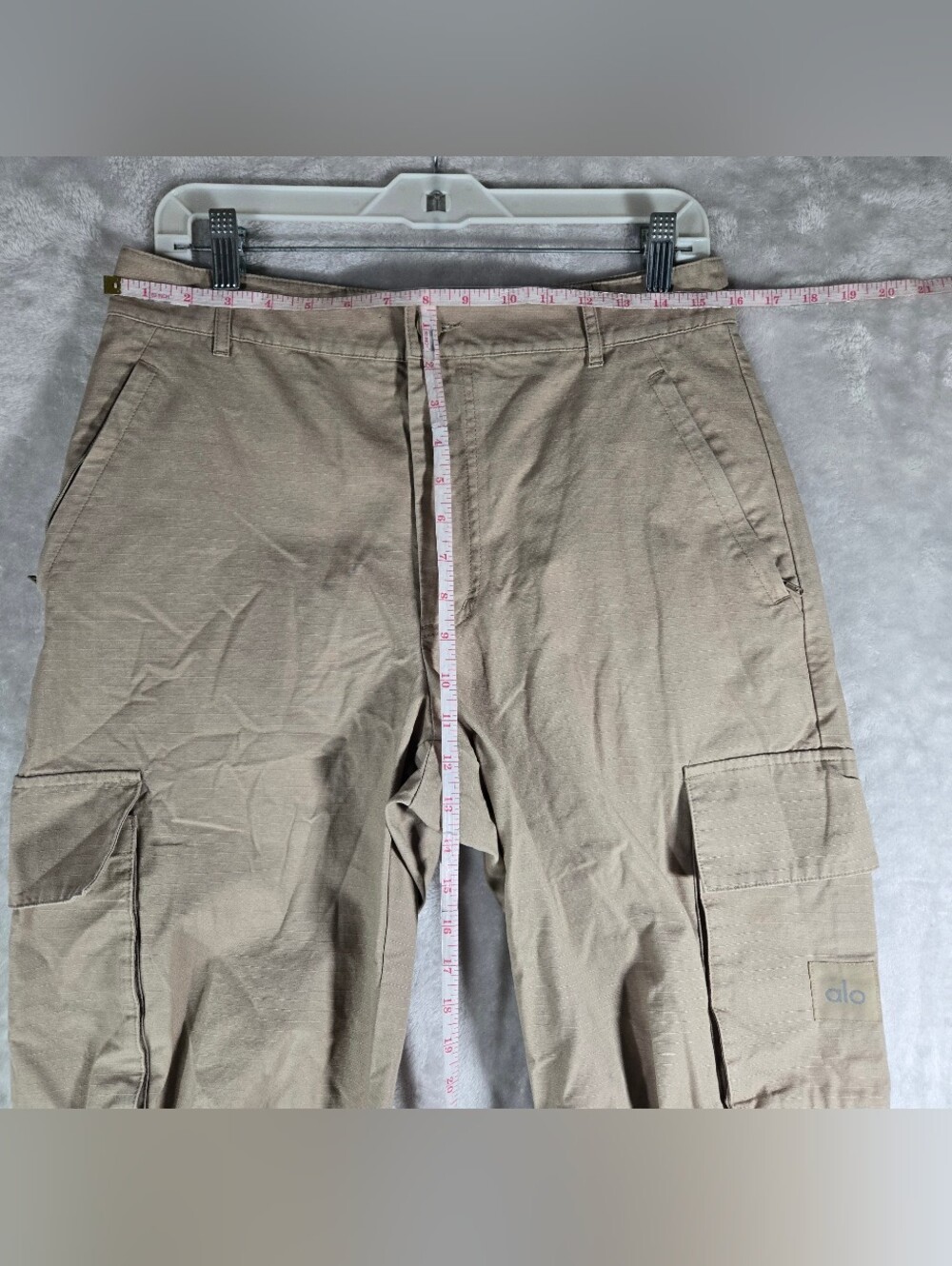 Alo Cargo Ripstop Trouser Pants Mens Size 30 Regular Khaki 30” Inseam Zip Pocket - Picture 6 of 10